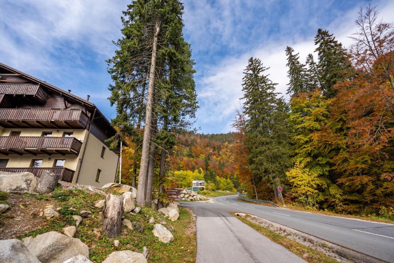 Apartment Anna Chopok, 1 110 M, Highest In Central Europe, On A Hiking Trail To Dumbier Demänovská Dolina Dış mekan fotoğraf